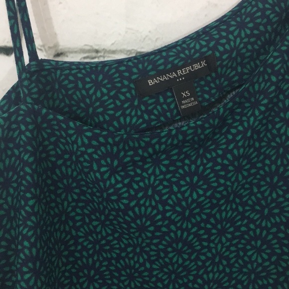 Banana Republic feminine top - Picture 3 of 6